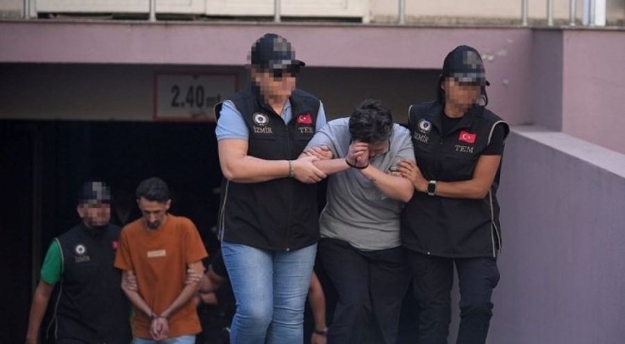 İzmir'deki karakol saldırısında saldırganın anne ve babası dahil 9 kişiye tutuklanma istemi