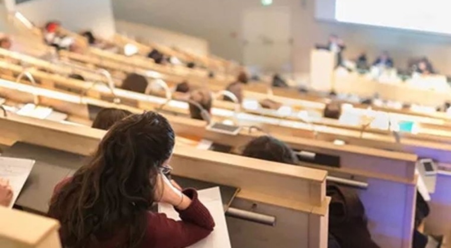 Öğrencinin yükü artıyor: Üniversite okumanın aylık maliyeti asgari ücretin iki katını aştı