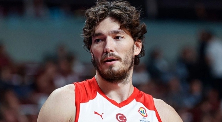 Cedi Osman, Yunanistan karşısında oynayabilecek mi?