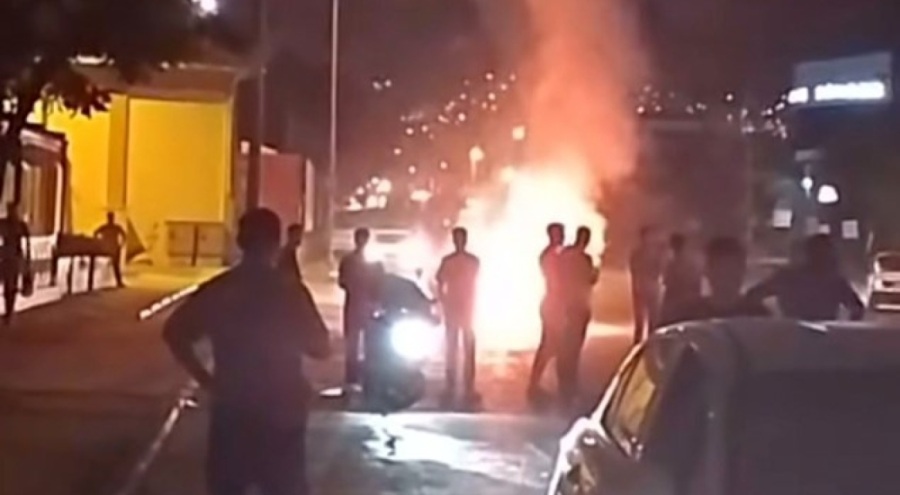 Bursa'da seyir halindeki araç yandı!
