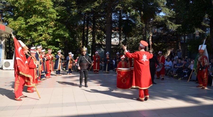 Bursa'da hastalara mehter takımı ile moral