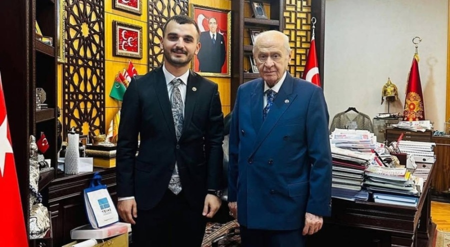 Bayrampaşa Belediyesi'ne operasyonda MHP'li yönetici de gözaltında!