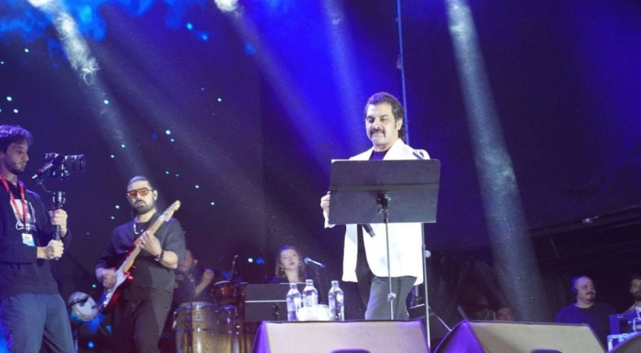 Bayhan, Şırnak'ta "Bir Anadolu Şenliği"nde konser verdi