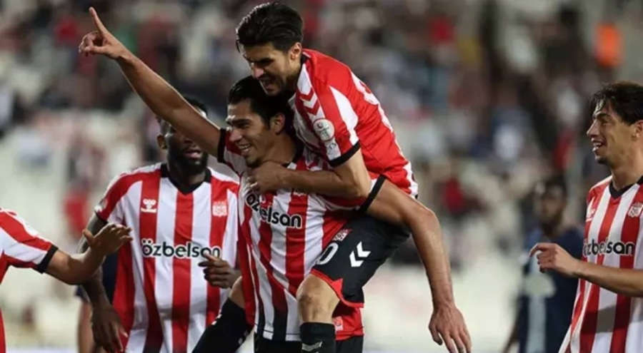 Sivasspor'un ligde 8 maçlık galibiyet hasreti sona erdi