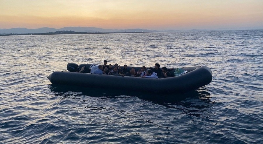 Aydın'da 20 düzensiz göçmen kurtarıldı