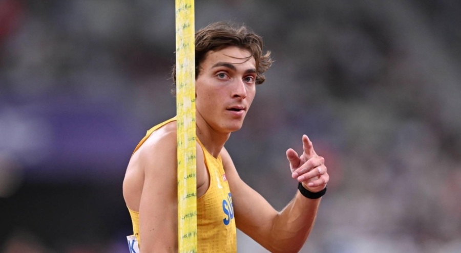 Duplantis kariyerinin 14. dünya rekorunu kırdı!