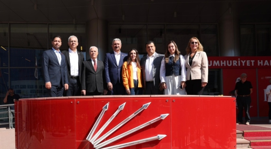 Başkan Mustafa Bozbey CHP Genel Merkezi'nde