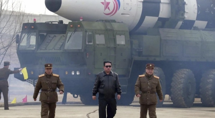 Kuzey Kore'den "nükleer silahsızlanma" resti: "Nükleer silah devleti statümüz vazgeçilemez"