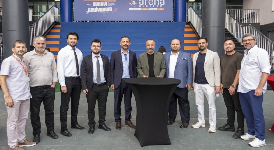 Arena mezunları geleneksel pilav gününde bir araya geldi