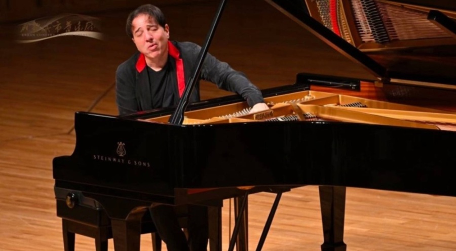 Dünyaca ünlü piyanist Fazıl Say'dan Gazze çağrısı