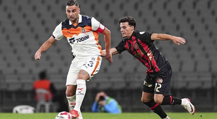 Nuri Şahin, Başakşehir'de galibiyetle başladı!