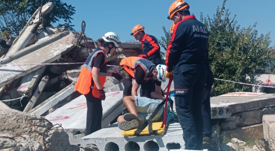 Bursa'da afetlerde engelliler ve ailelerine yardım edecek personele özel eğitim veriliyor
