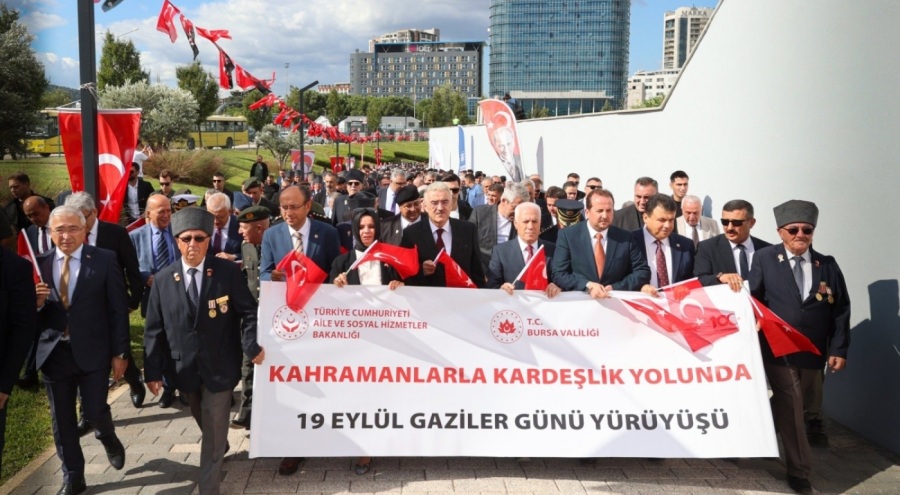 Bursa'da 19 Eylül Gaziler Günü kutlandı