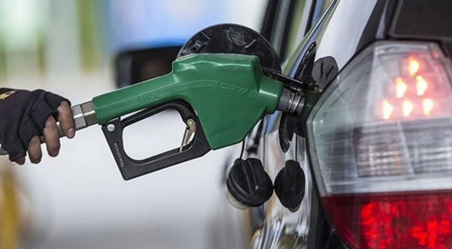 Benzine zam geliyor