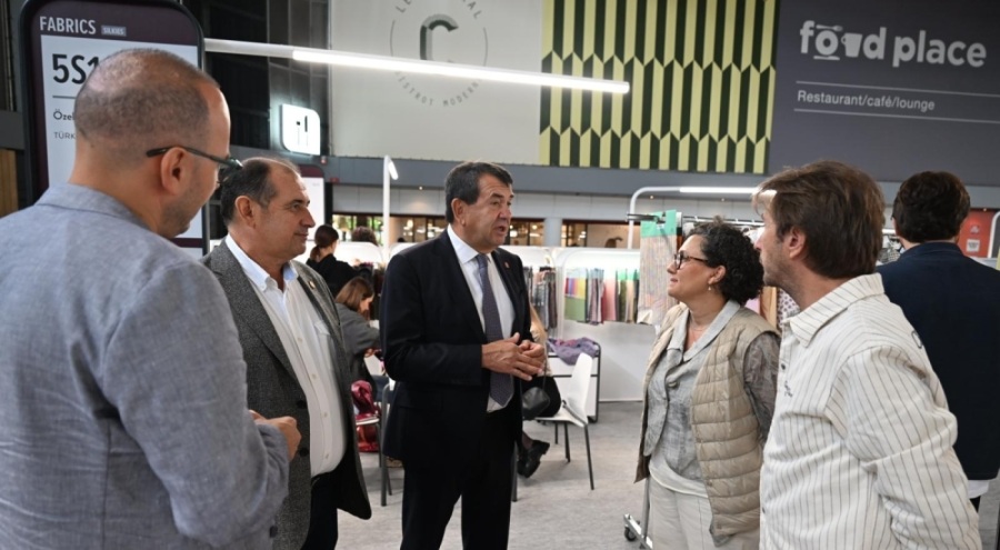 Bursa iş dünyası Paris'te tekstil ve moda fuarlarına katıldı