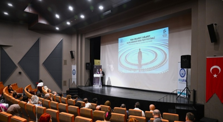 "Uluslararası Yed-i Velayet 7 Vilayet Kısa Film Festivali"nin açılış galası yapıldı