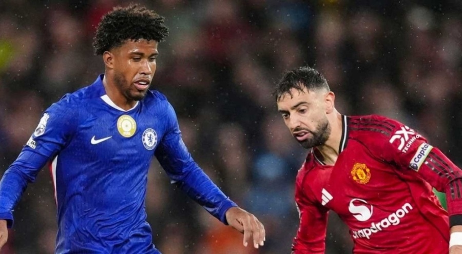 Manchester United Chelsea'yi yendi