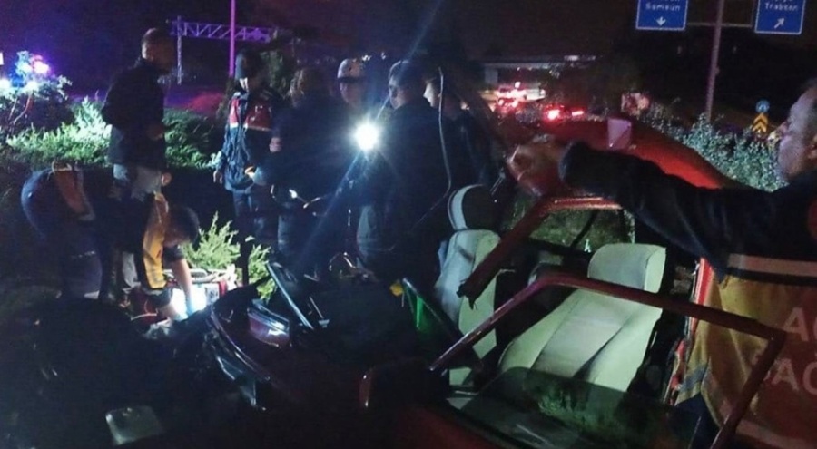Feci trafik kazası: 1 ölü, 3 yaralı