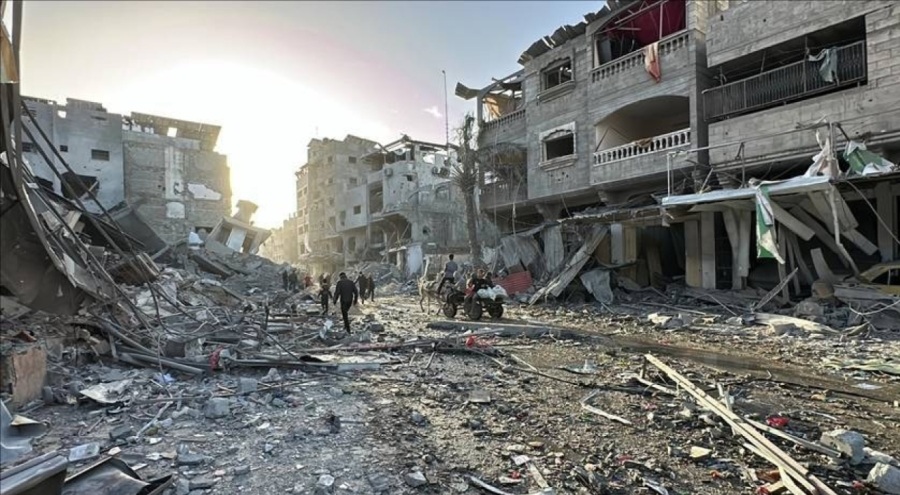 İsrail'in Gazze Şeridi'ne düzenlediği saldırılarda 61 kişi yaşamını yitirdi