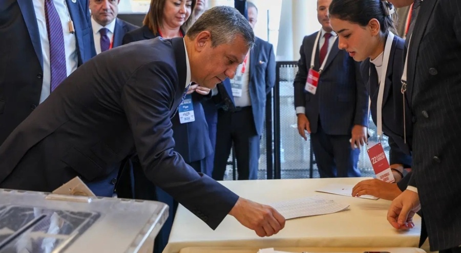 Özgür Özel yeniden CHP Genel Başkan! Gözler Parti Meclisi ve Yüksek Disiplin Kurulu listelerinde!