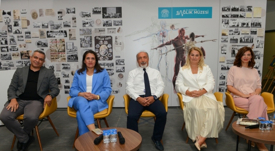 Nilüfer'de "Çağımızın Hastalığı Alzheimer" isimli bir söyleşi düzenledi