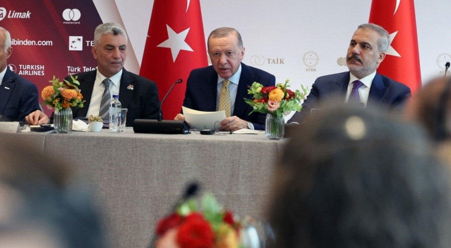 Cumhurbaşkanı Erdoğan'dan 100 milyar dolarlık ticaret hacmi mesajı!