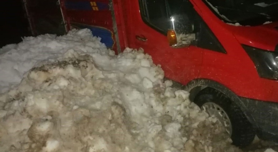 Rize'de çığ düştü! Mahsur kalanlar var...