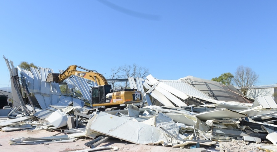 Nilüfer'de kaçak yapılar yıkılıyor!