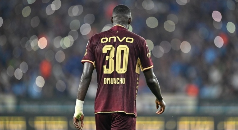 Paul Onuachu, bordo-mavililere hayat katıyor