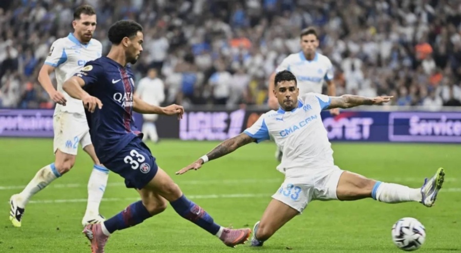 PSG, ilk yenilgisini Marsilya deplasmanında yaşadı