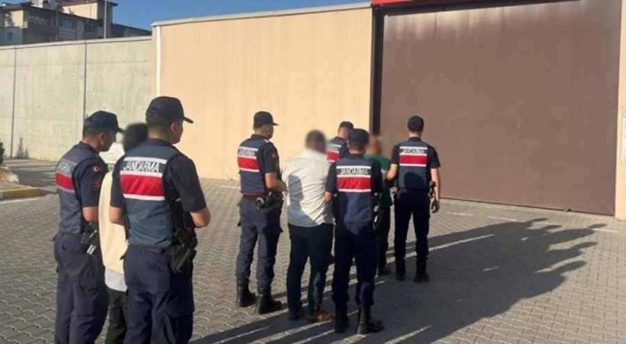 Kaçak silah ve uyuşturucu operasyonu