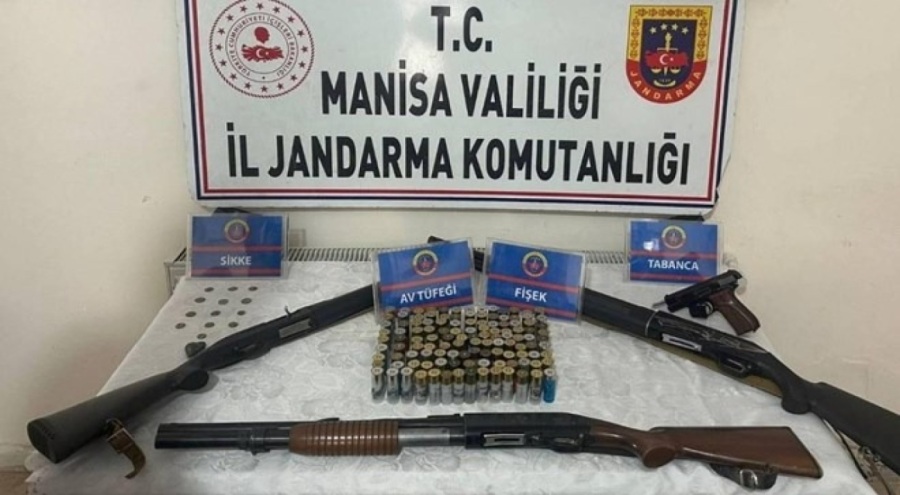 Silah ve tarihi eser operasyonu