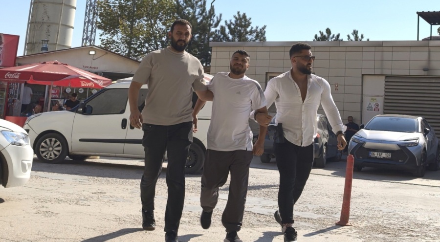 Bursa'da uyuşturucu taciri kıskıvrak yakalandı