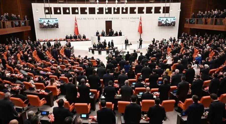 TBMM'de yemek ücretlerine zam yapıldı