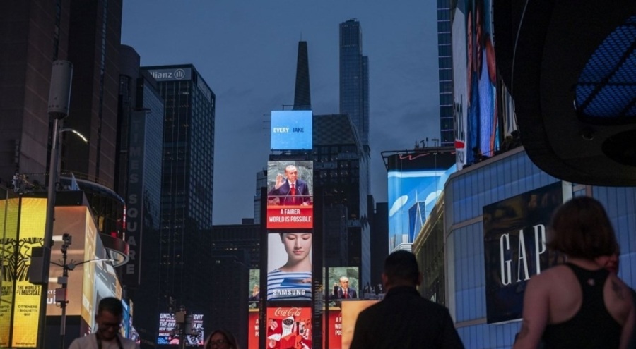 Erdoğan'ın sözleri Times Meydanı'nda