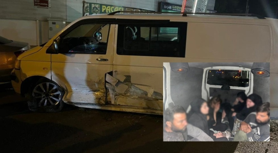 İki araca çarpan minibüsten 11 kaçak göçmen çıktı