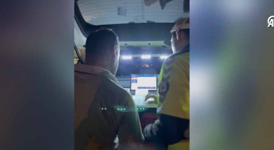 İstanbul'da trafik güvenliğini tehlikeye atan servis şoförüne ceza