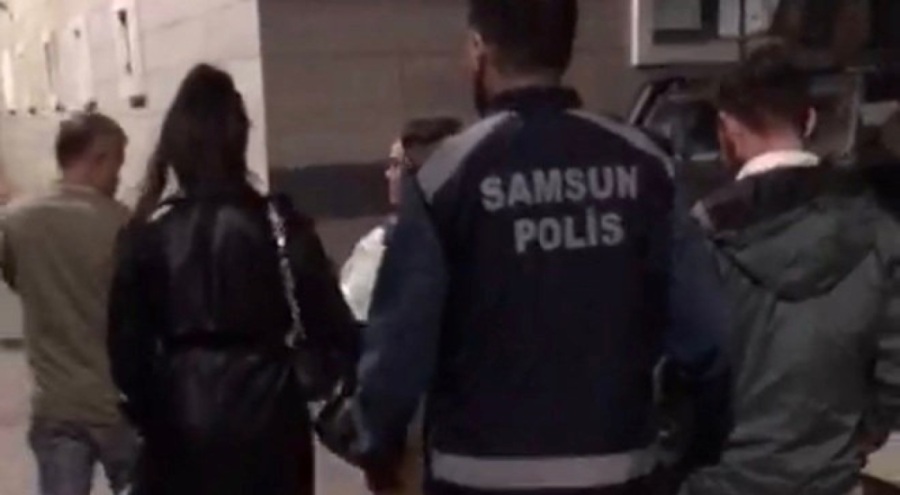 Masaj salonlarına fuhuş operasyonu
