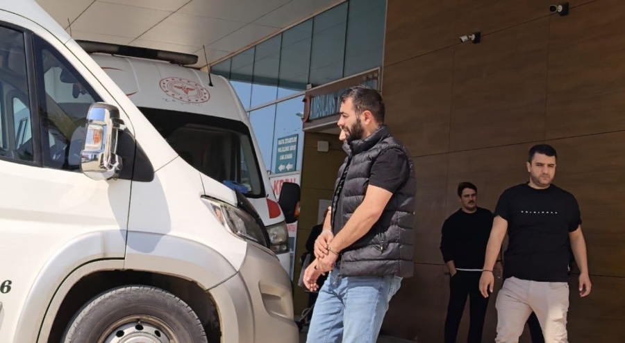 Bursa'da uyuşturucu taciri evinde yakalandı!