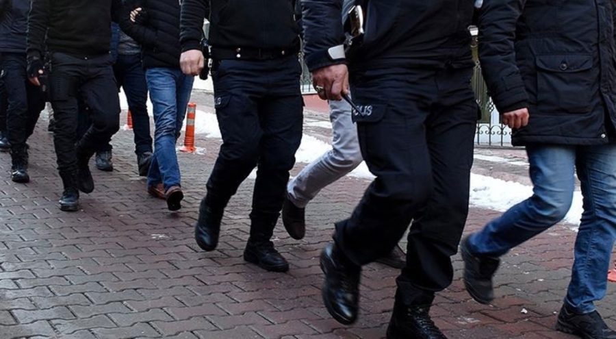 Ankara merkezli 6 ilde FETÖ operasyonu: 10 gözaltı kararı