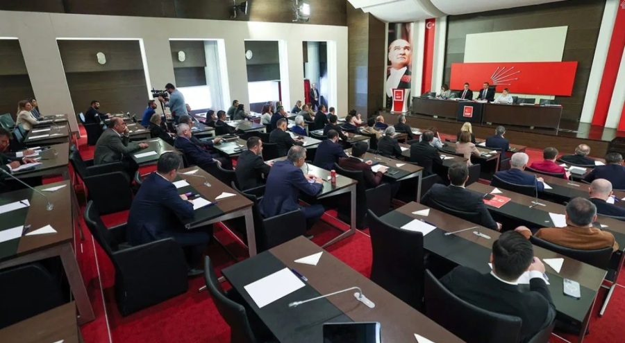 CHP'de kritik toplantı başladı: MYK belirlenecek