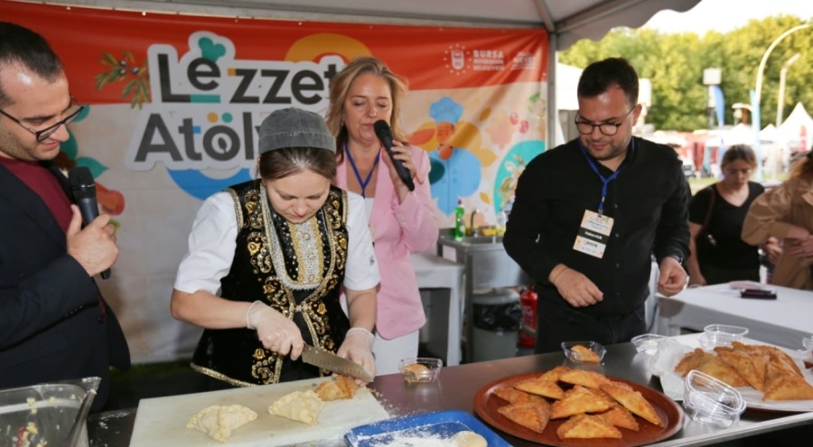 Ünlü şefler, tabaklarını Bursa ürünleriyle lezzetlendirdi