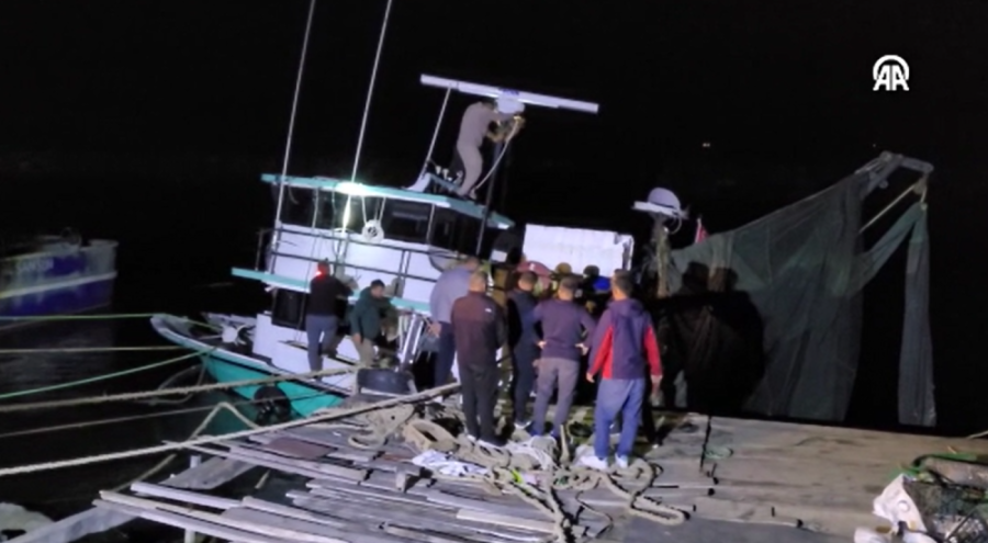 Samsun'da balıkçı teknesindeki patlamada 4 kişi yaralandı