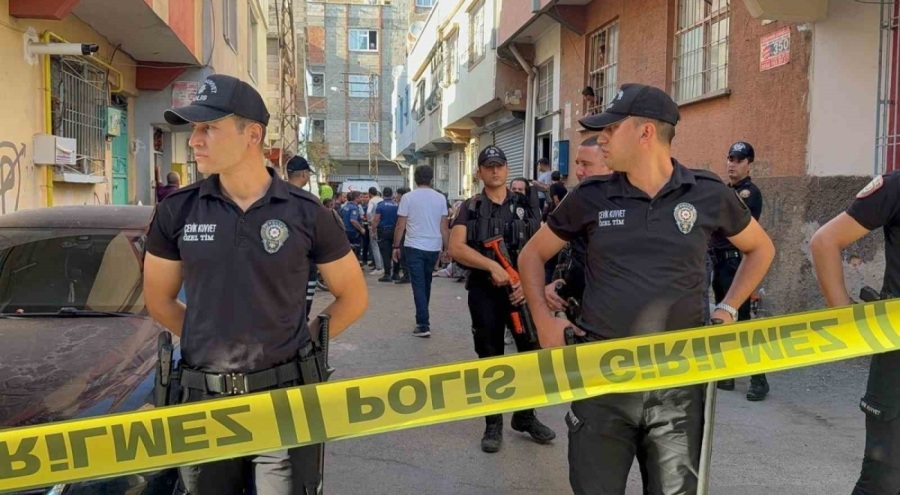 Gaziantep'te dehşet: Eşini öldürüp intihar etti!