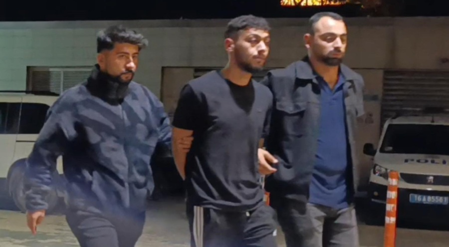 Bursa'da bıçaklı yaralama şüphelisi gizlendiği adreste gözaltına alındı
