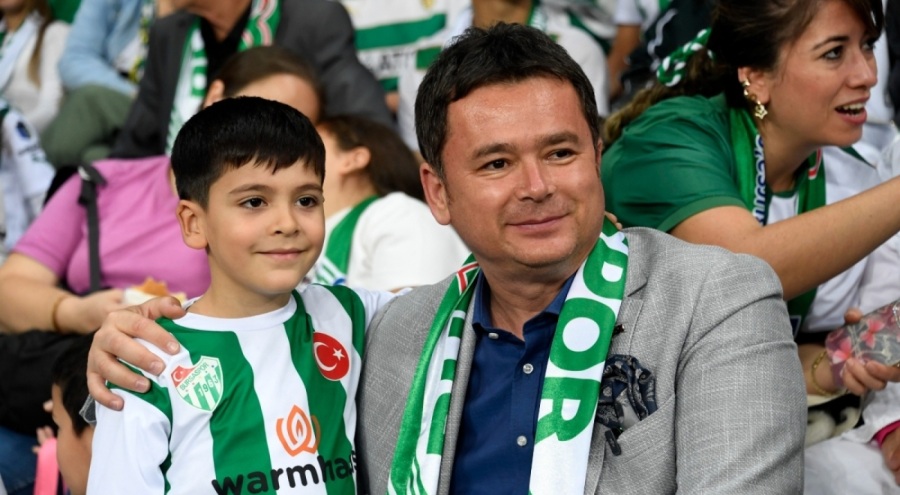 Osmangazi'nin minik yüreklerinden Bursaspor'a büyük destek