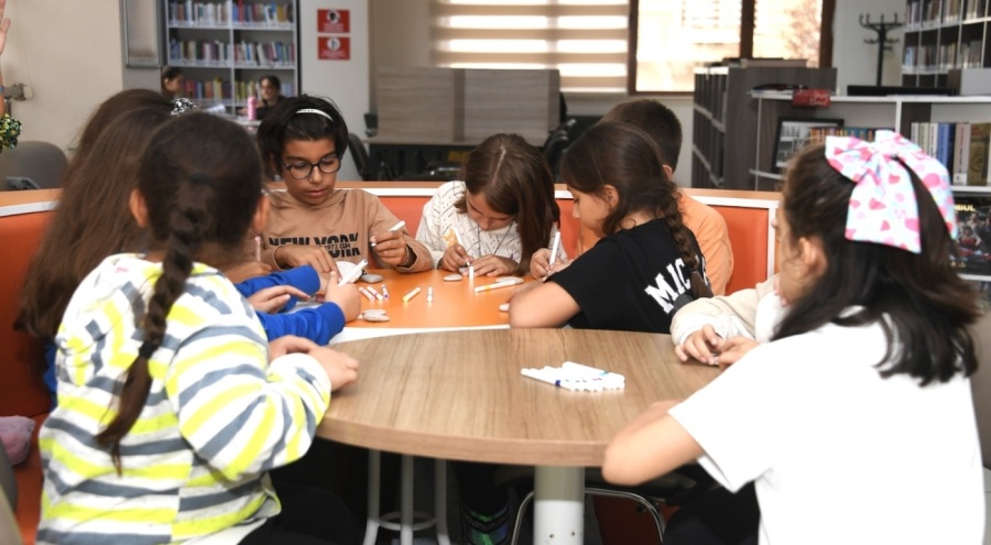 Osmangazi Belediyesi'nden "Küçük Yazarlar Atölyesi"