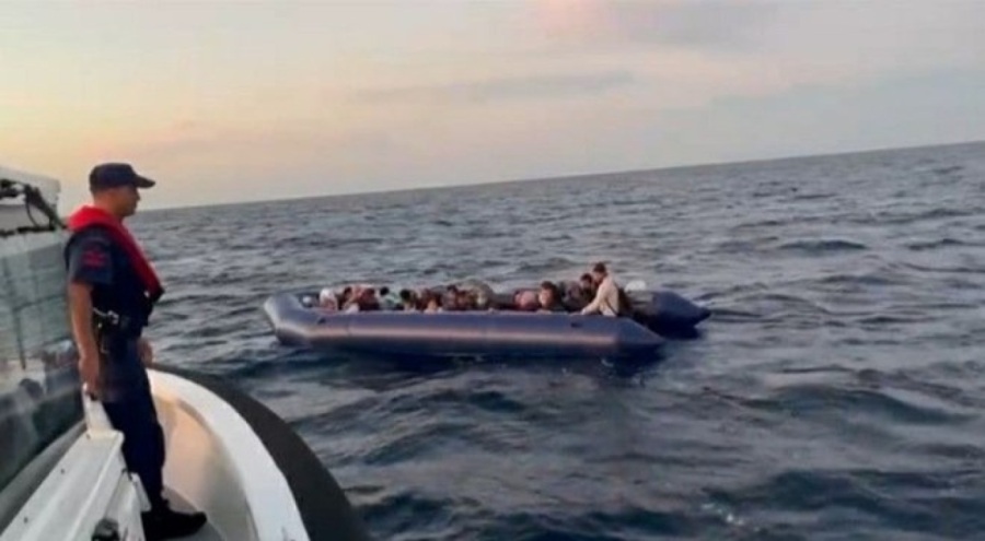İzmir'de 138 düzensiz göçmen yakalandı