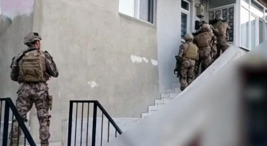 Zehir tacirlerine büyük darbe: 12 kişi tutuklandı