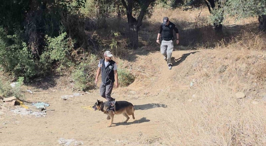 İzmir toprağa gömülen bebeği arama çalışmaları sürüyor
